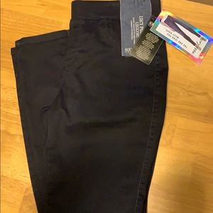 NWT Sound Style Lucy Pull On Legging